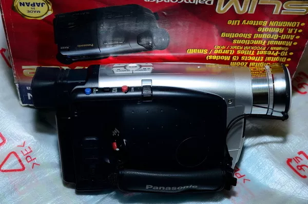 Продается видеокамера Panasonic NV-RZ17 2