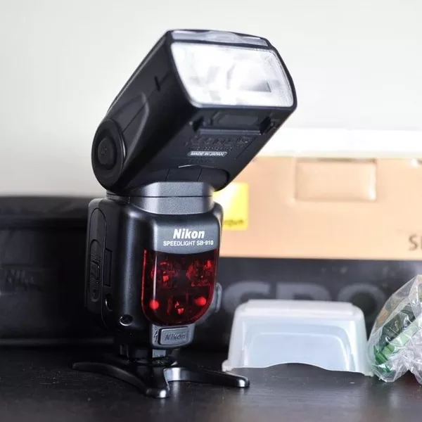 фотовспышка Nikon Speedlight SB-910