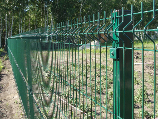 Секційні паркани із 3D сітки — монтаж під ключ 2